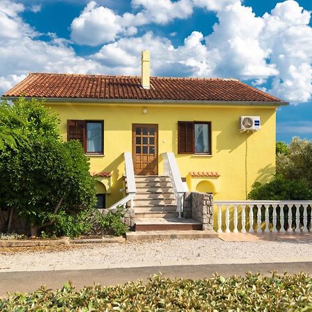 קרק Apartment Drago *Cosy & Close To The Beach! מראה חיצוני תמונה