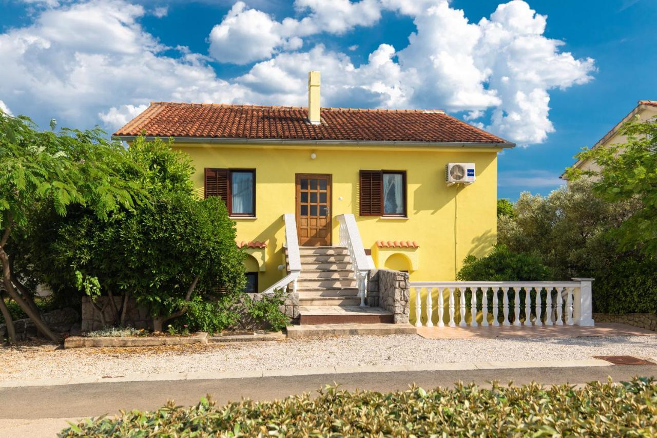 קרק Apartment Drago *Cosy & Close To The Beach! מראה חיצוני תמונה