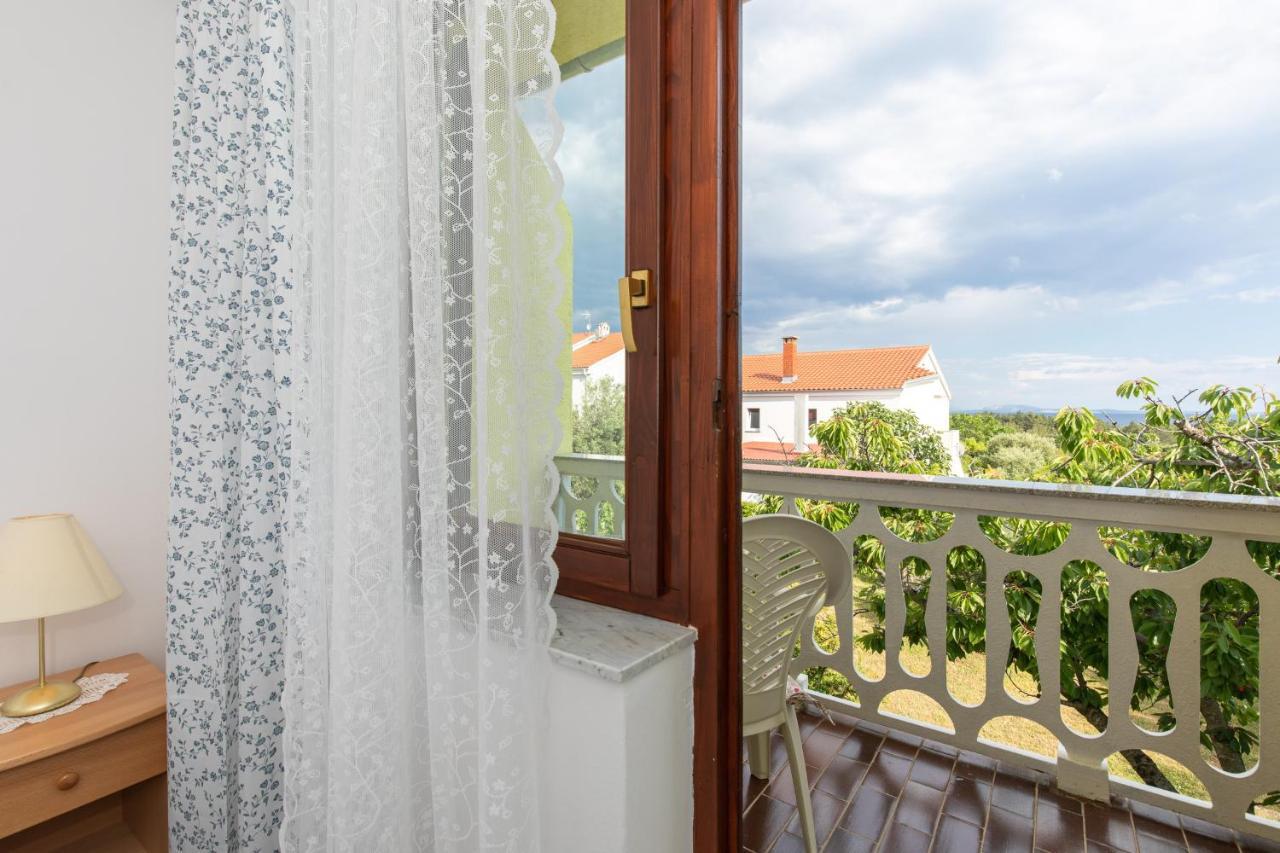 קרק Apartment Drago *Cosy & Close To The Beach! מראה חיצוני תמונה
