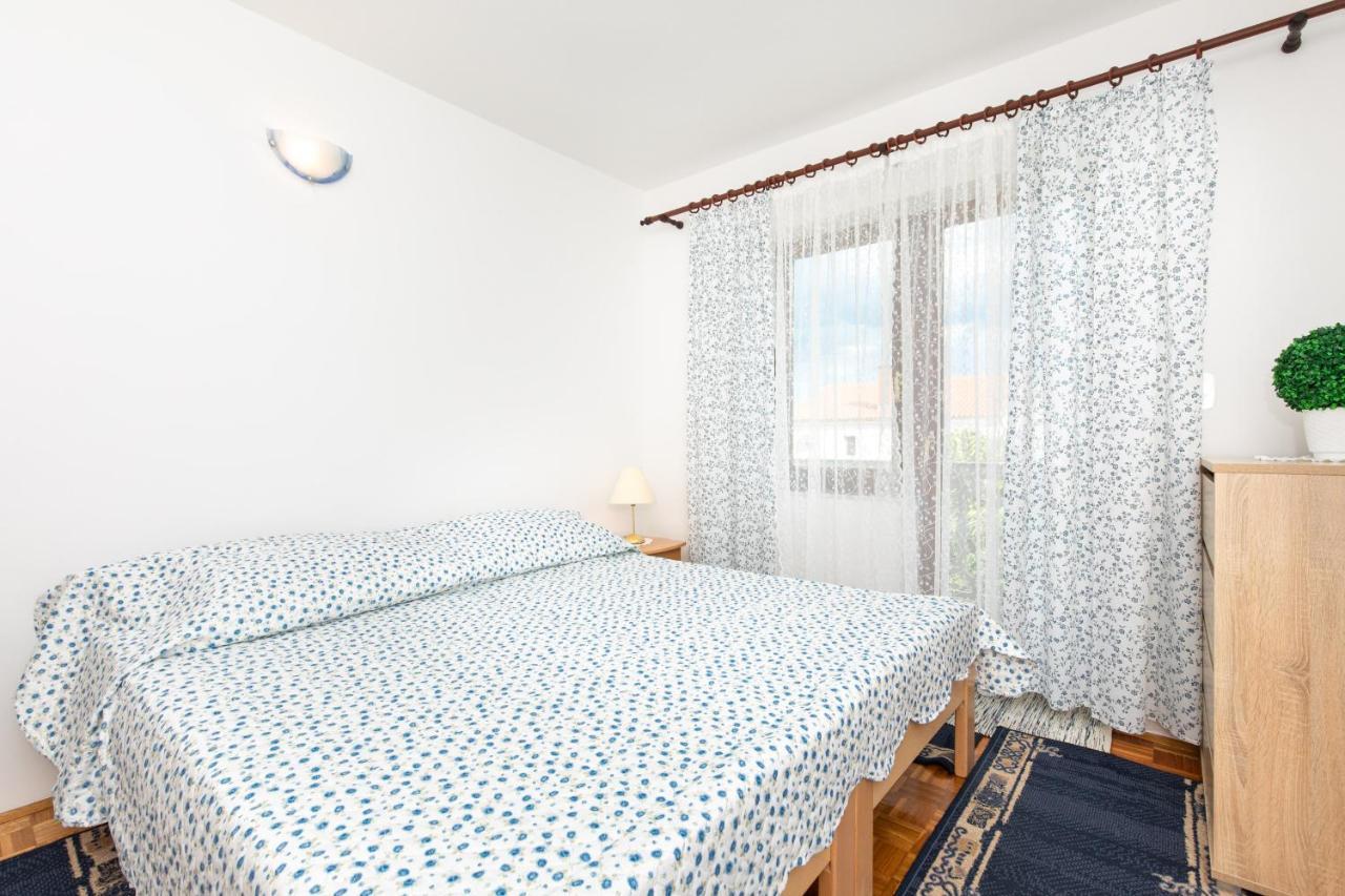 קרק Apartment Drago *Cosy & Close To The Beach! מראה חיצוני תמונה