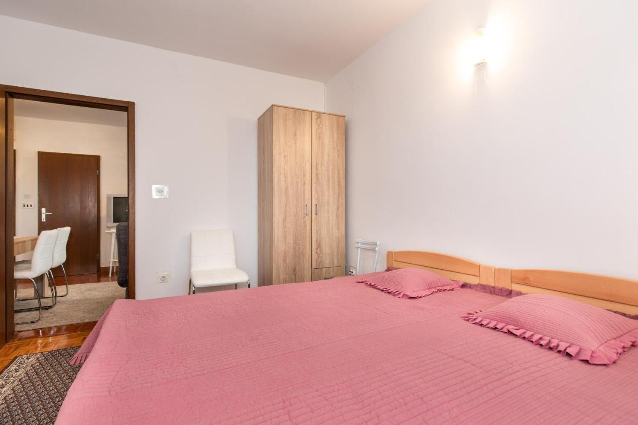 קרק Apartment Drago *Cosy & Close To The Beach! מראה חיצוני תמונה