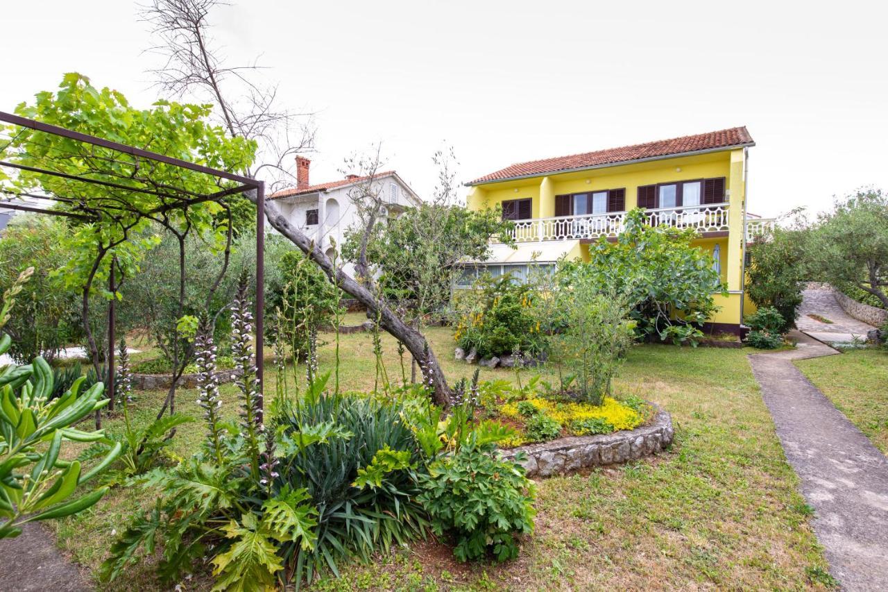 קרק Apartment Drago *Cosy & Close To The Beach! מראה חיצוני תמונה